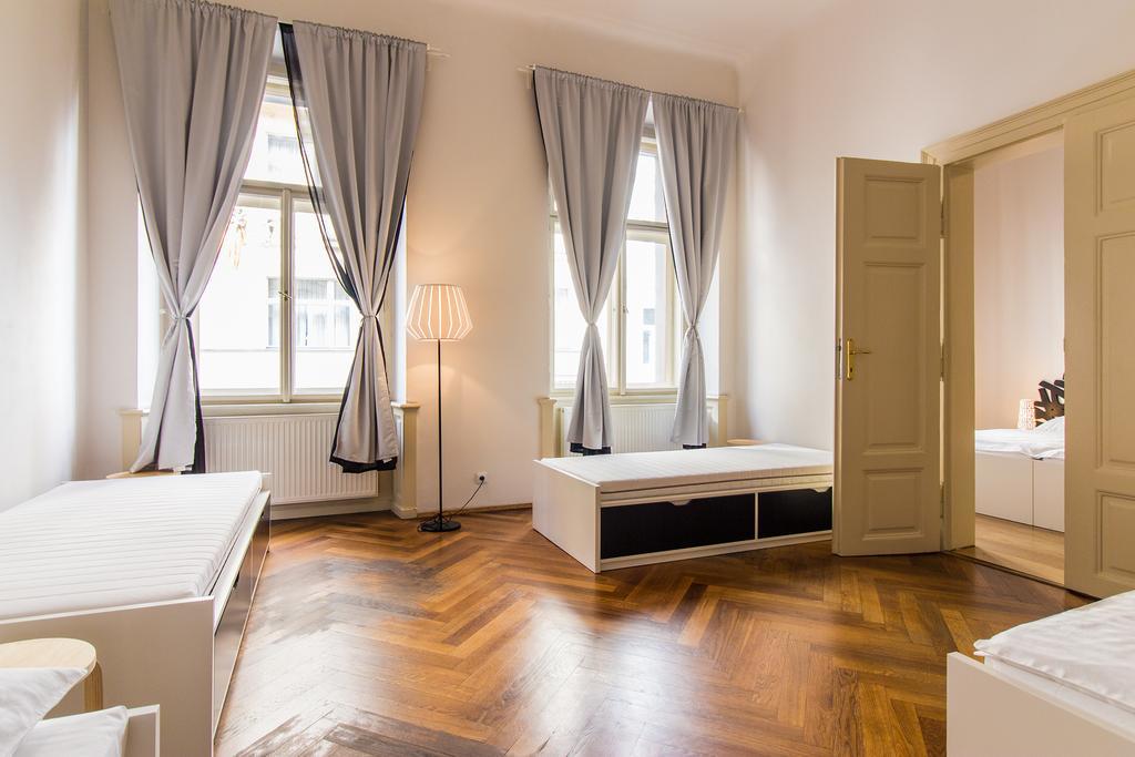 Mighty Prague Apartments Truhlarska Εξωτερικό φωτογραφία